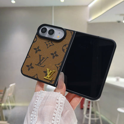 Traditional Love Phone Case For iPhone Duo With Metal