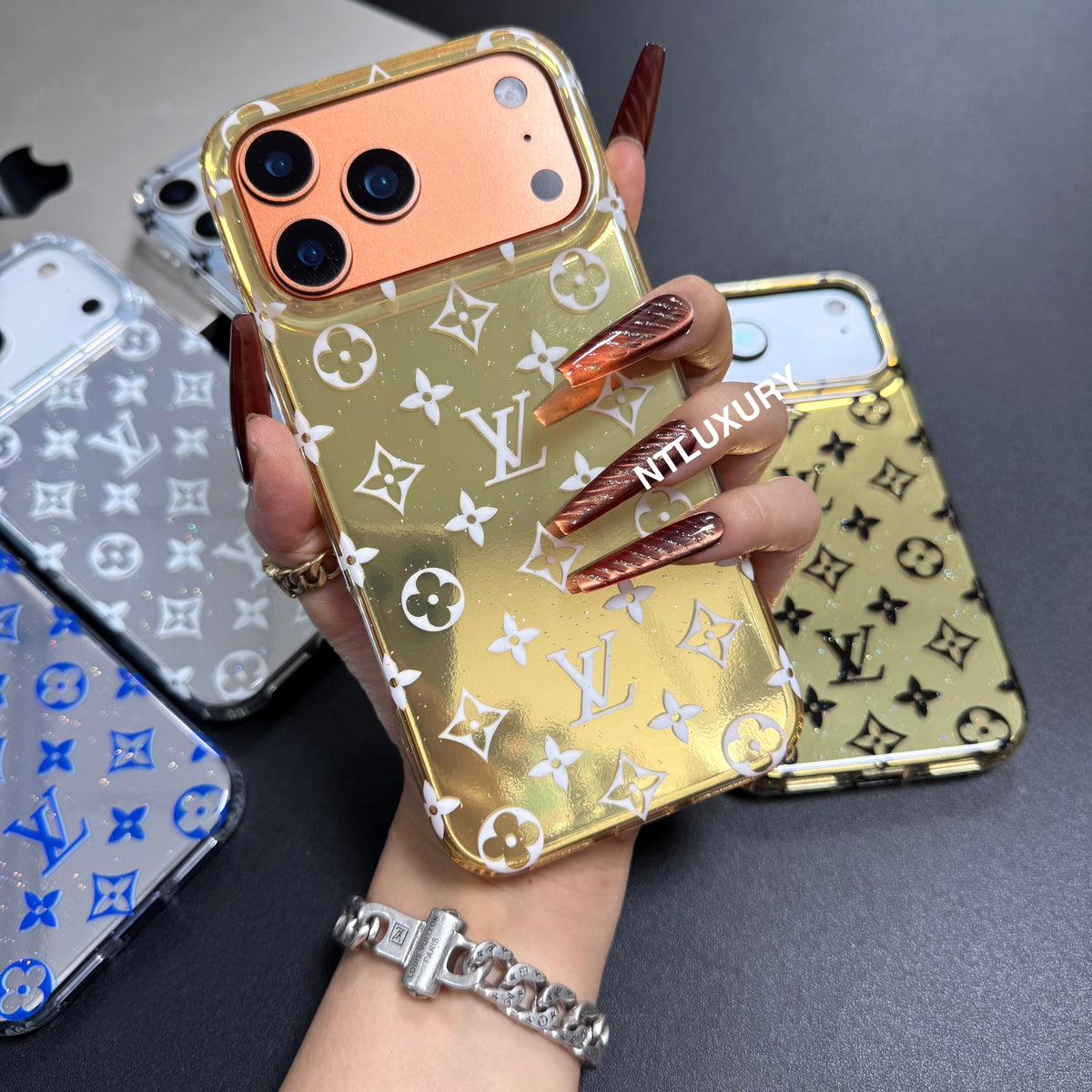 Coque de téléphone Cyber Girl Love