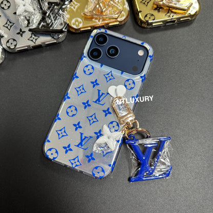 Coque de téléphone Cyber Girl Love avec pendentif
