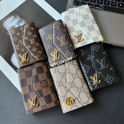 Portefeuille Tri-Fold Amour à Bord Incurvé