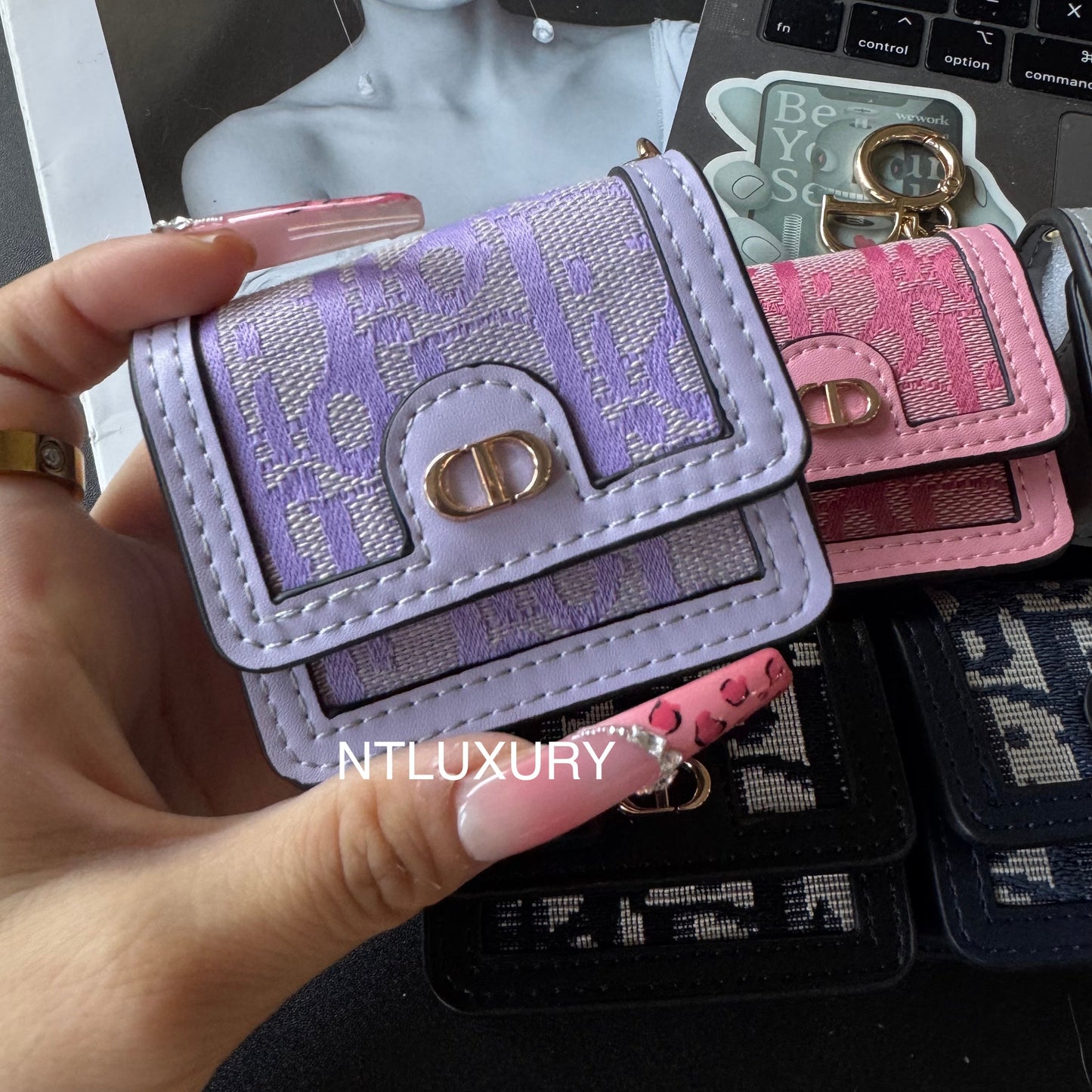 Coque d'Airpods Design CD (Universelle)