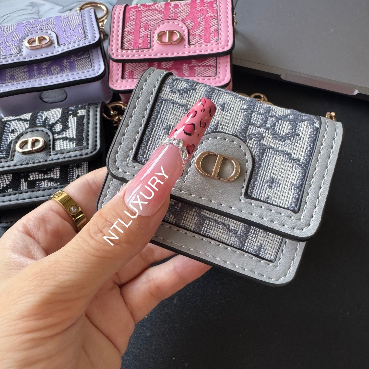 Coque d'Airpods Design CD (Universelle)