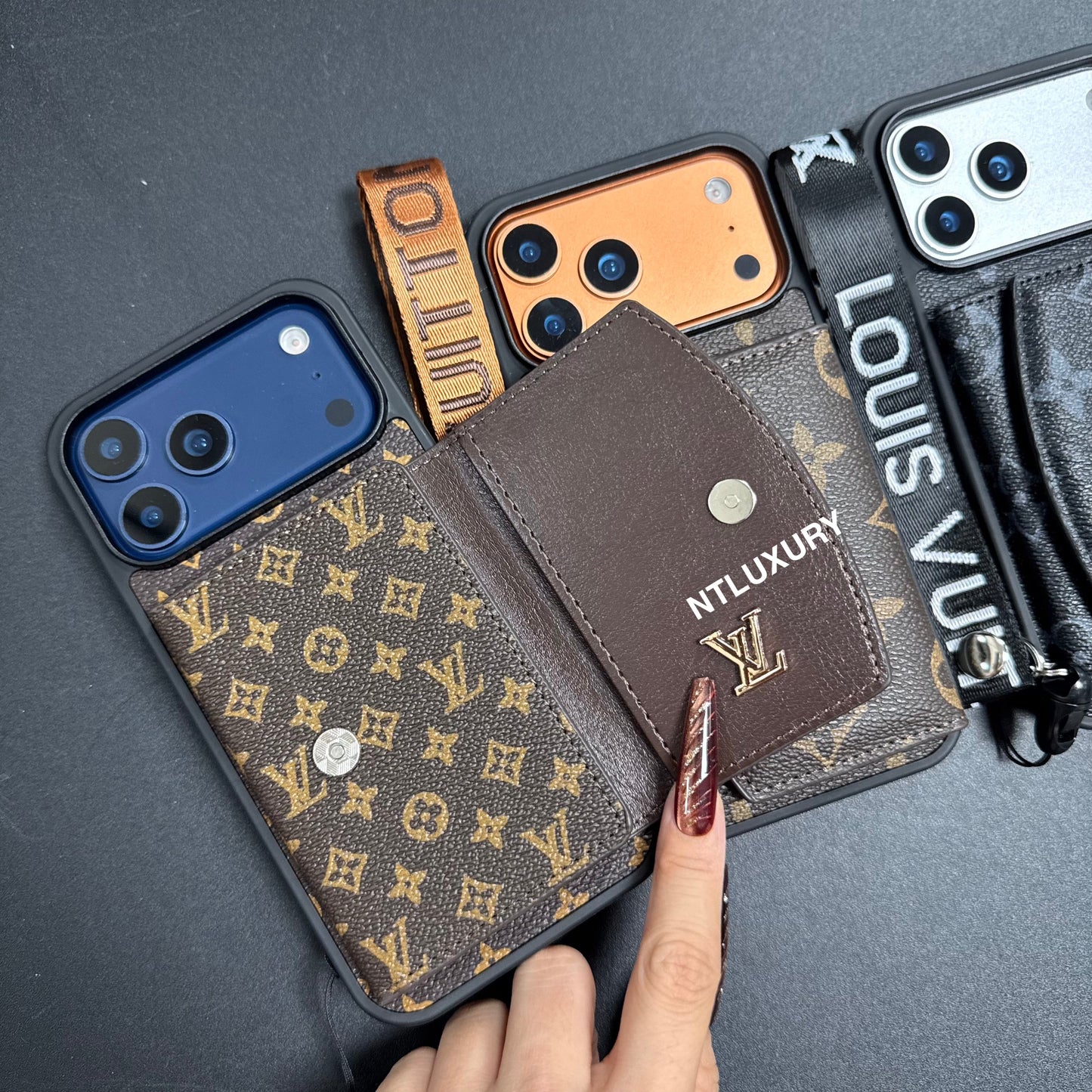 Vintage Floral Design Phone Case with Wallet