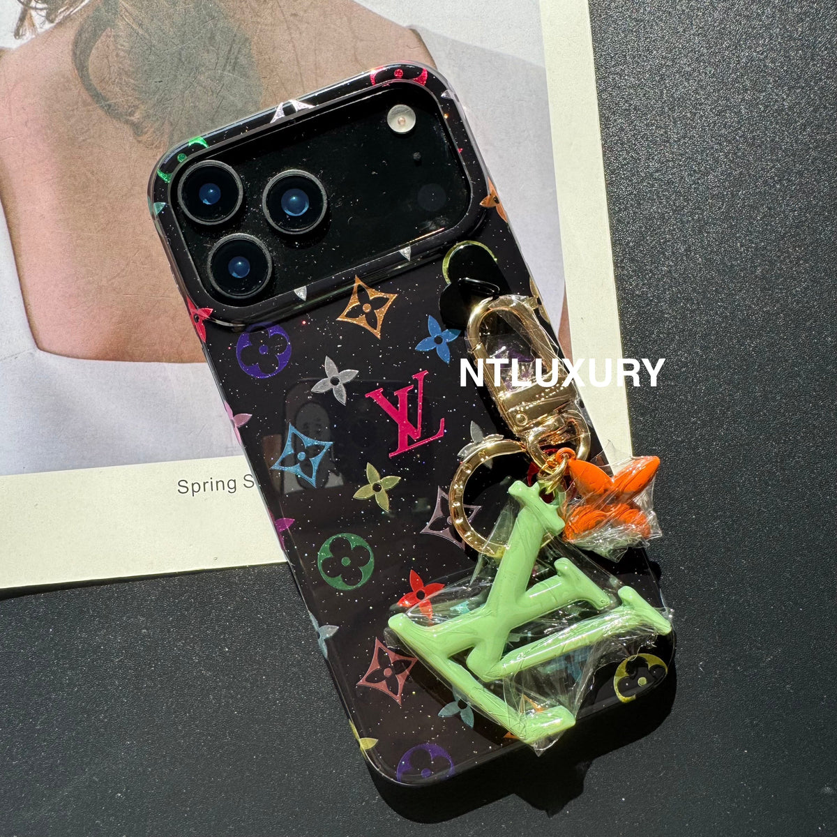 Baby's Breath Love Phone Case With Pendant