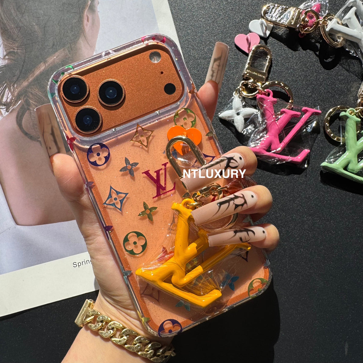 Baby's Breath Love Transparent Phone Case With Pendant