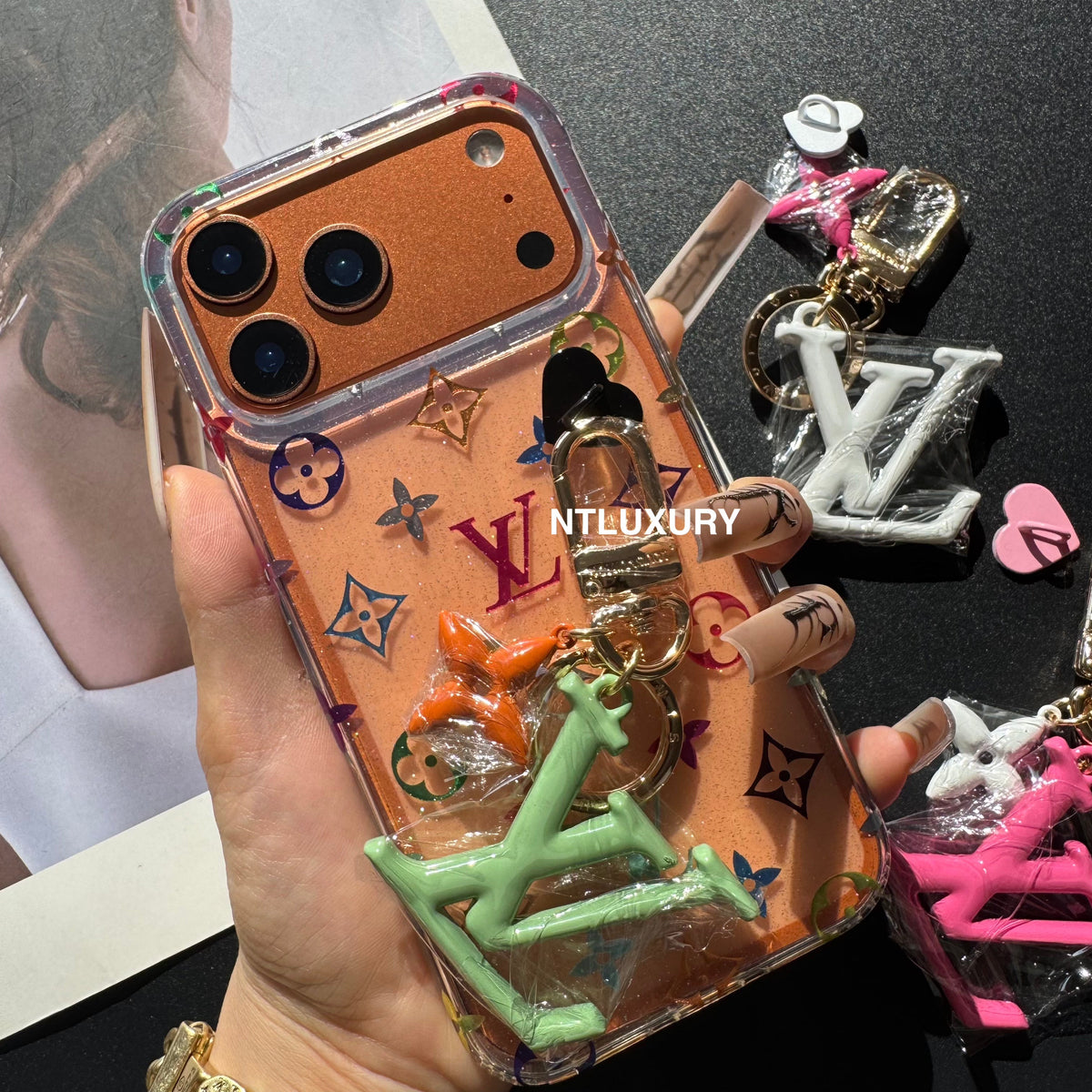 Baby's Breath Love Transparent Phone Case With Pendant