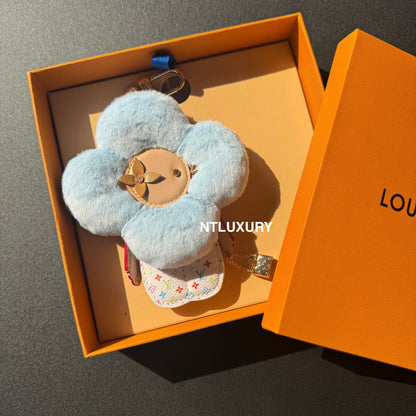 Porte-clés pendentif Vivian Love Doll Furry