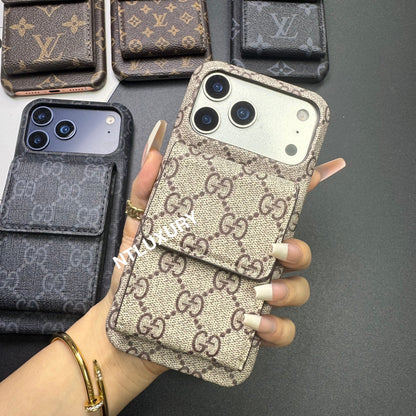 Capa de Telemóvel Vintage Floral com MagSafe e Carteira MagSafe