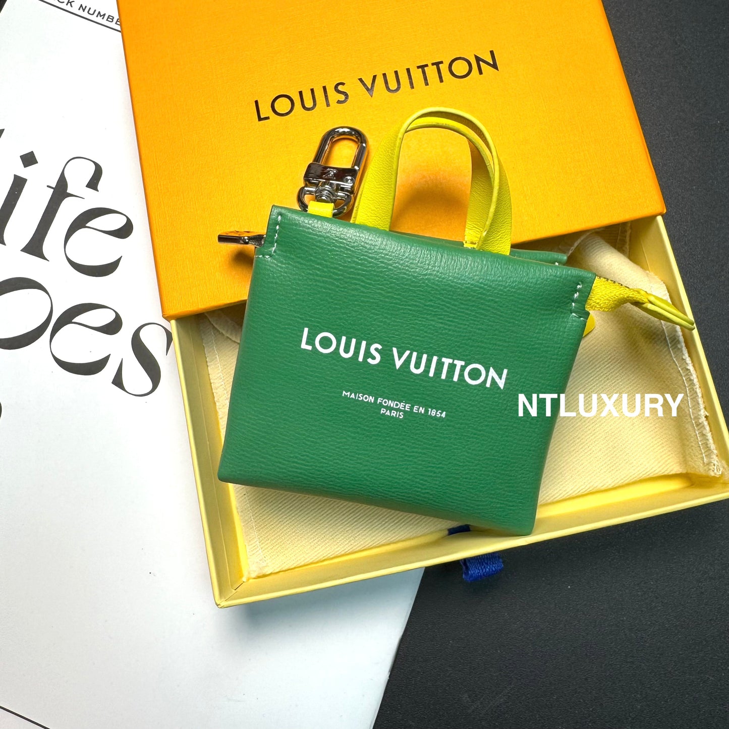 Hot Selling Love Cute Mini Wallet ( 17 Colors)