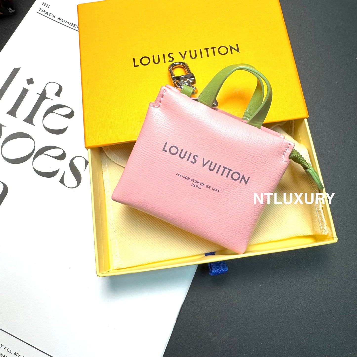 Hot Selling Love Cute Mini Wallet ( 17 Colors)