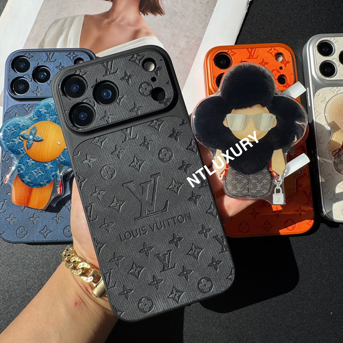 Coque de téléphone en jean Orange Juice avec support Magsafe (Poupée)