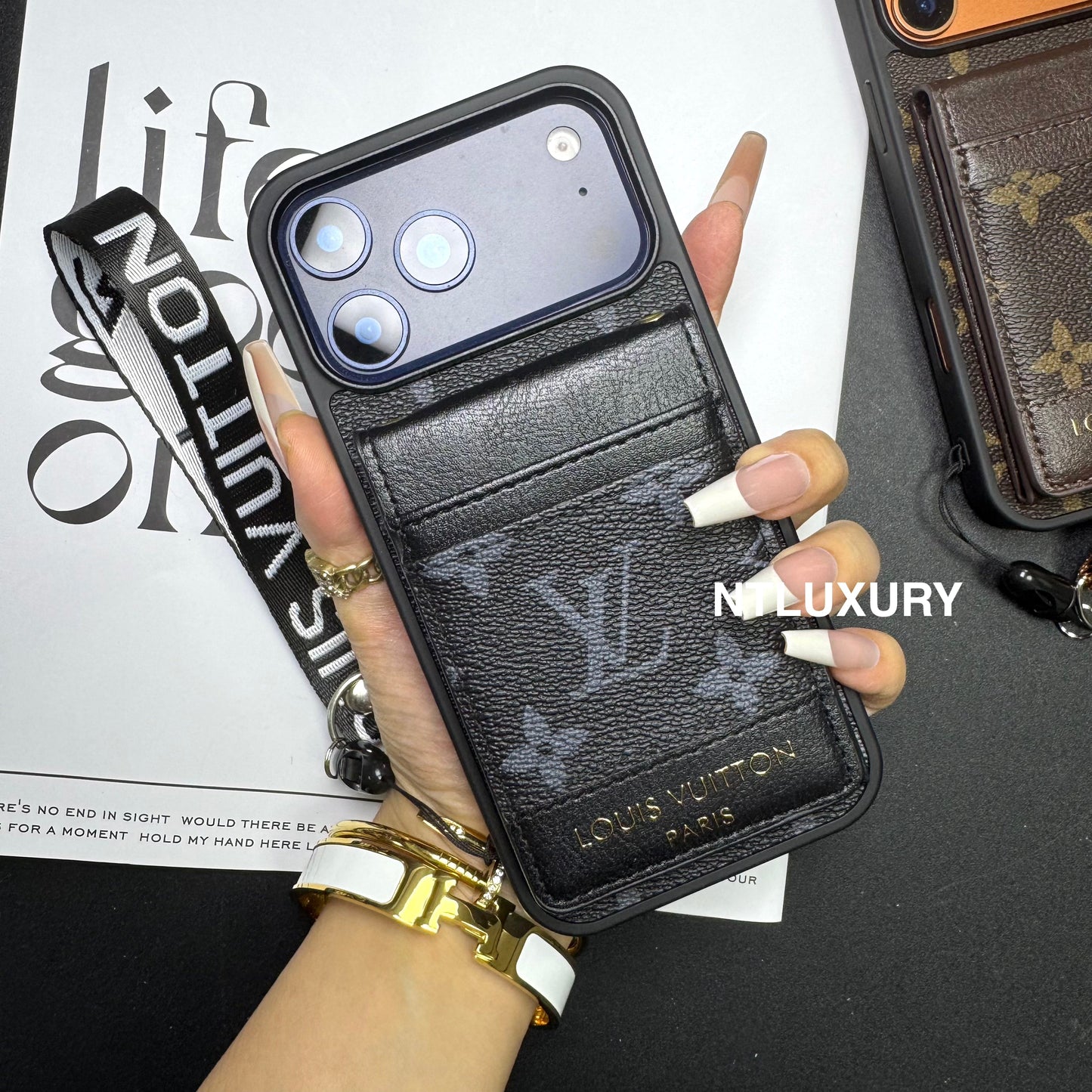 Traditional Love Phone Case with Mirror Back-Purse