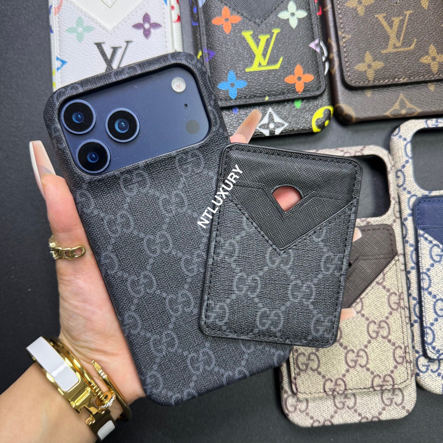 Traditional Love Magsafe Phone Case with Pocket Purse