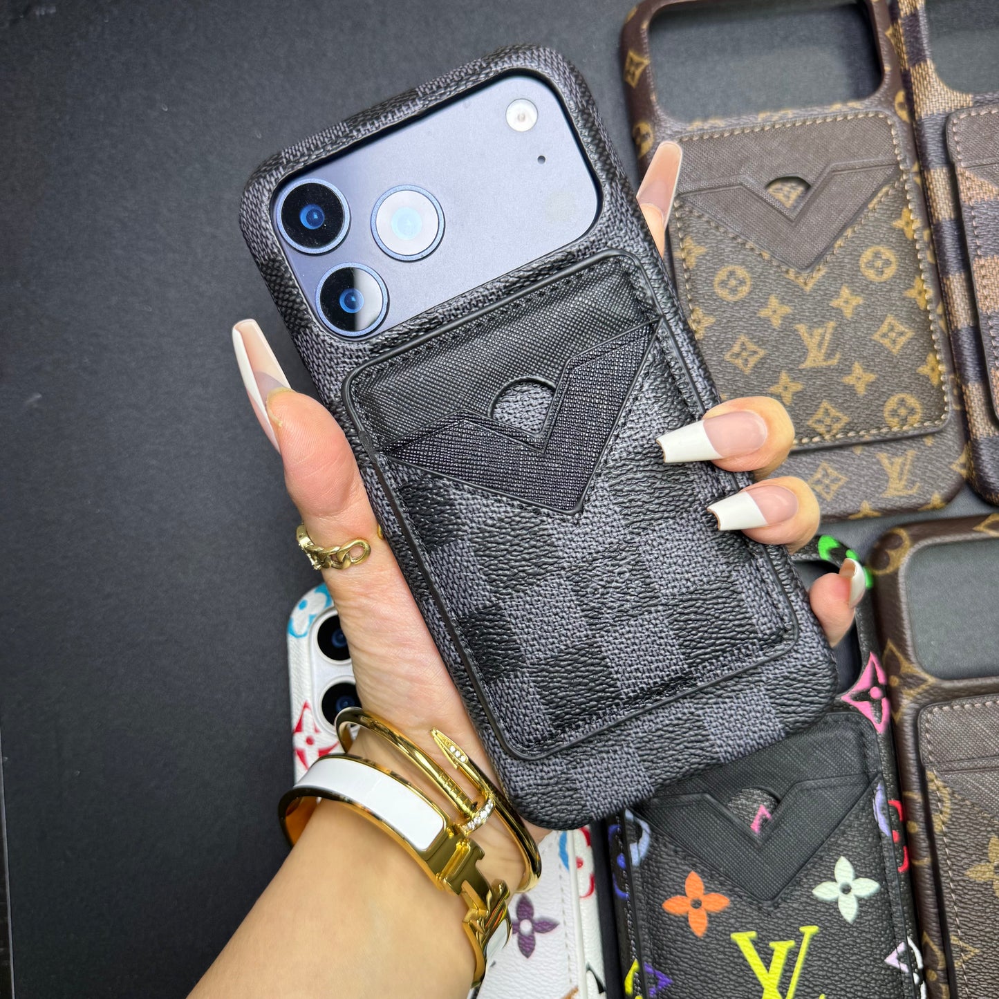 Traditional Love Magsafe Phone Case with Pocket Purse