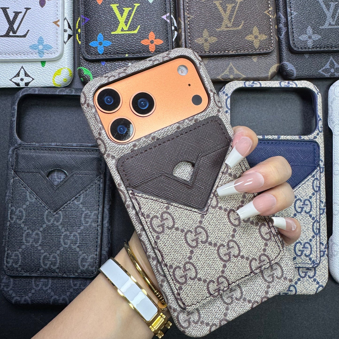 Traditional Love Magsafe Phone Case with Pocket Purse