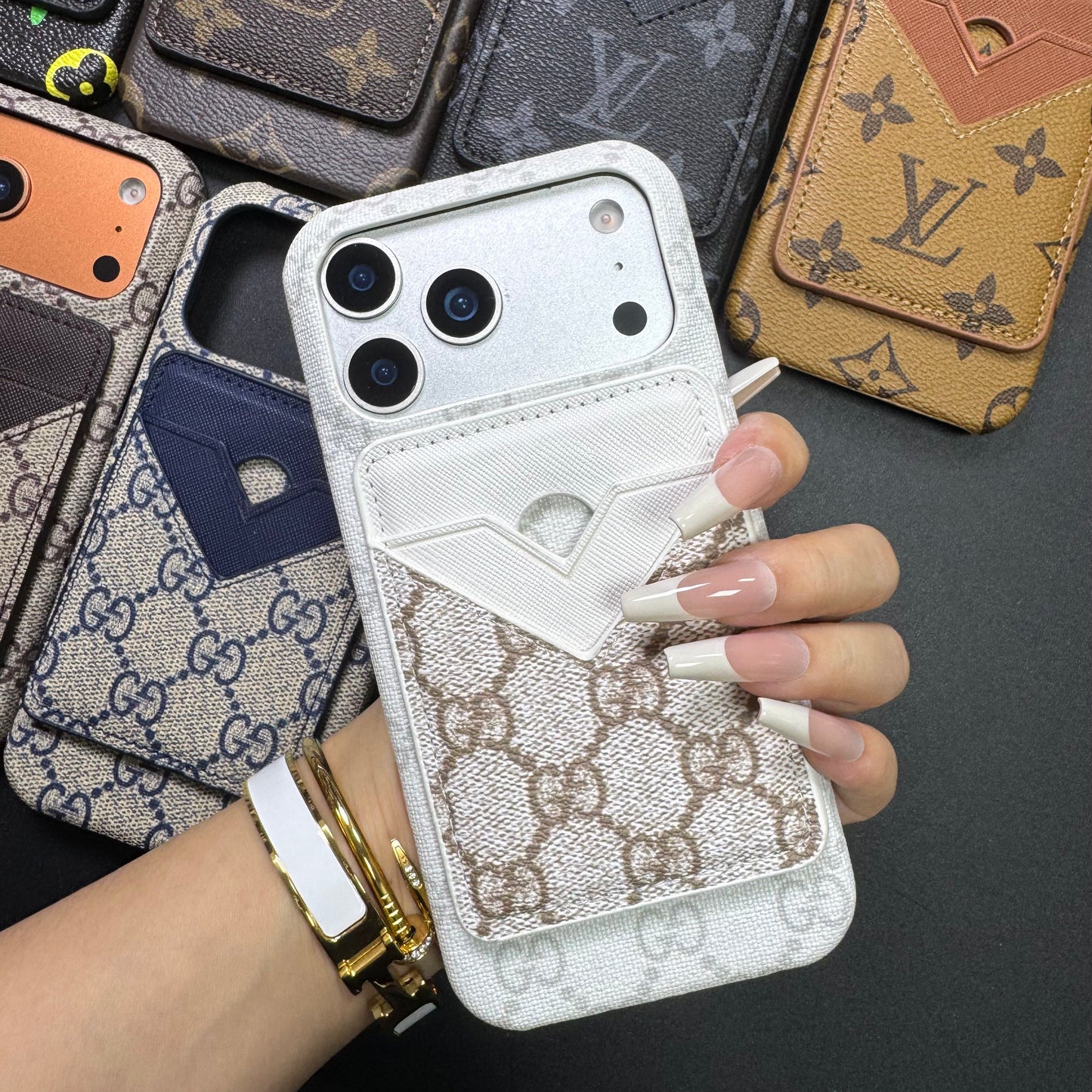 Traditional Love Magsafe Phone Case with Pocket Purse