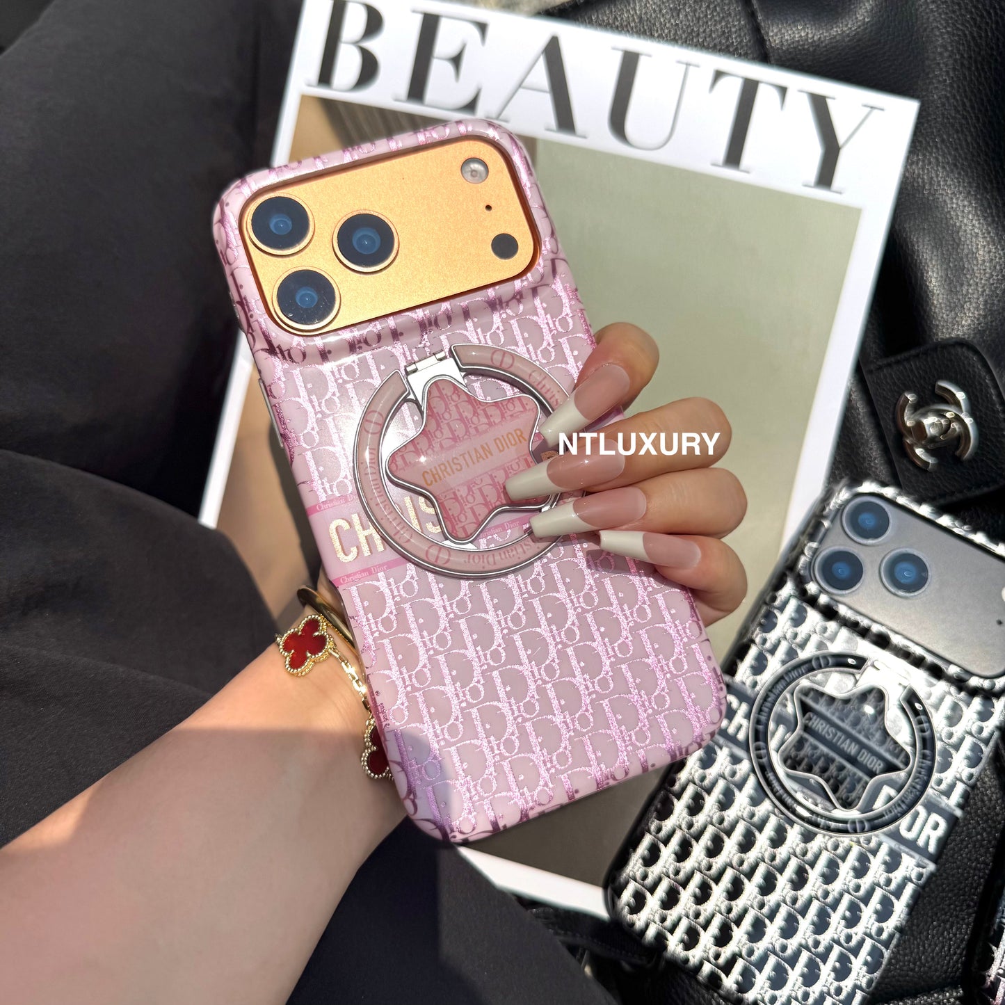 Chameleon Dove Design Magsafe Case with Star Holder
