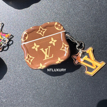 Étui AirPods au design fantaisie avec pendentif