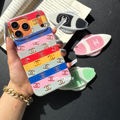 Coque de téléphone Colorful C Girl avec support Magsafe (skateboard)
