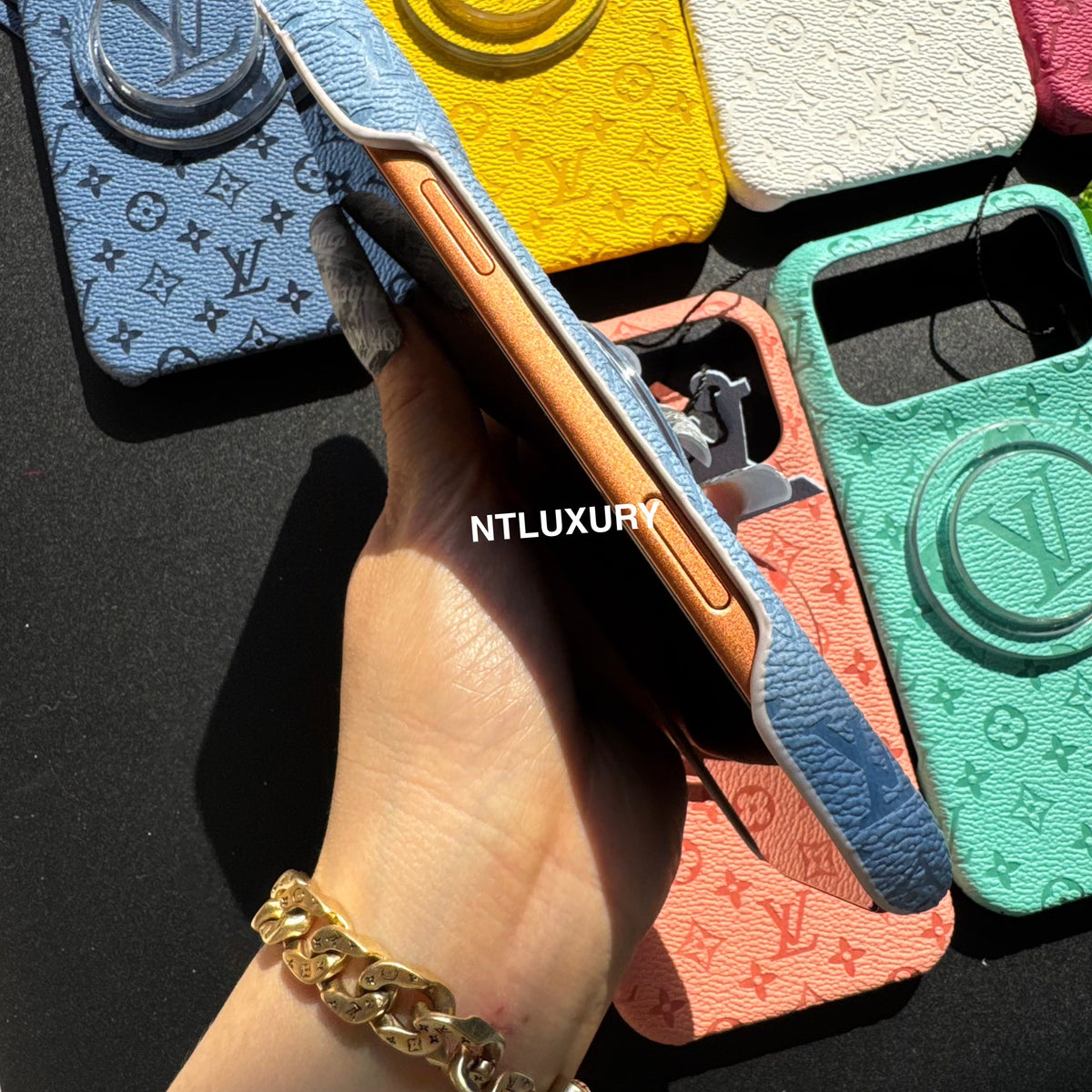 Coque de téléphone fantaisie au design coloré avec support MagSafe
