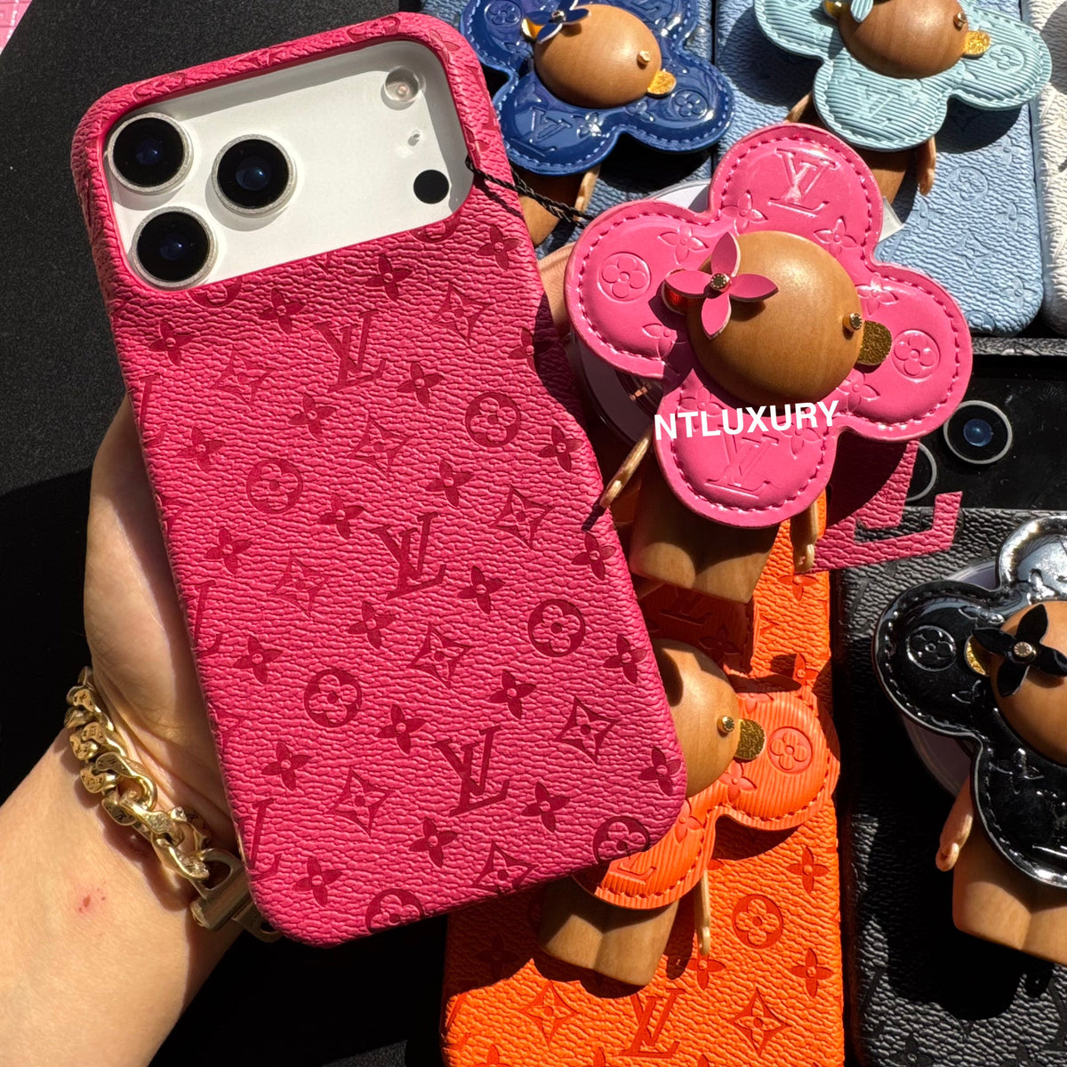 Coque de téléphone au design coloré avec support Magsafe pour poupée