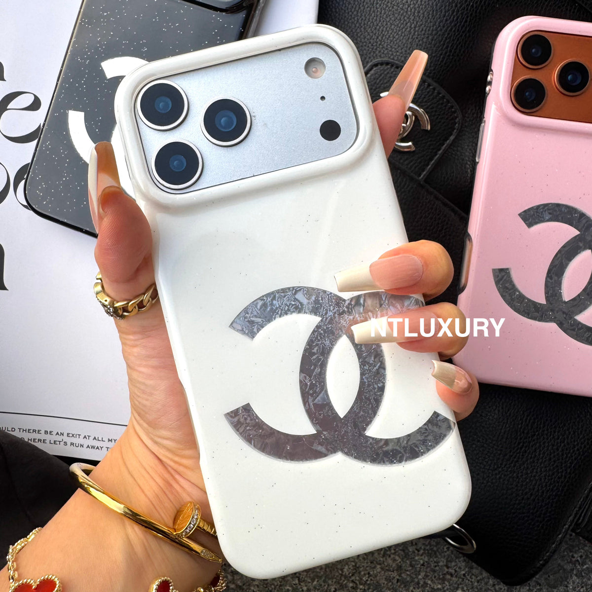 Asymmetric Design Glitter CC Phone Case