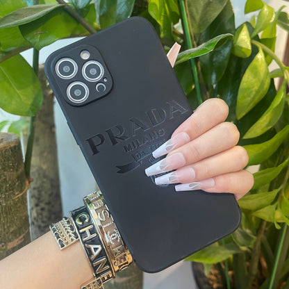Coque de téléphone noire tendance ( P )
