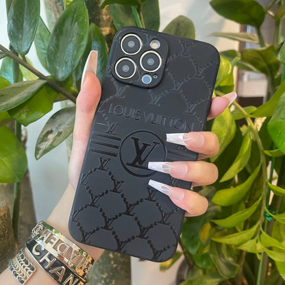 Black Trendy Phone Case ( Love Me )