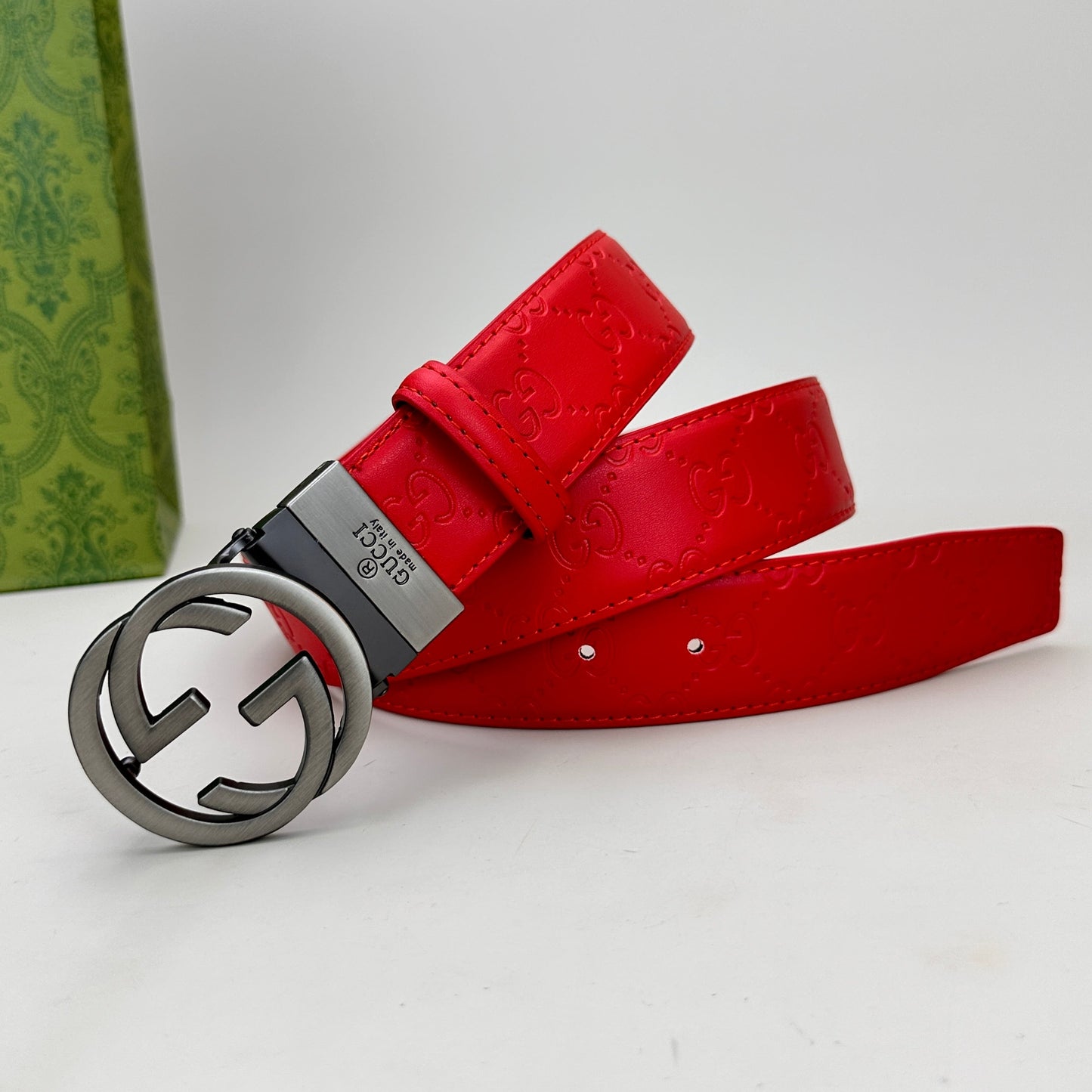Circle Design Good Belt (Red)