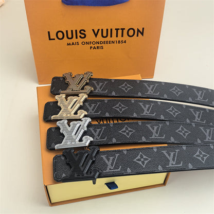 Horizontal Textured Buckle Belt (Black Pattern)