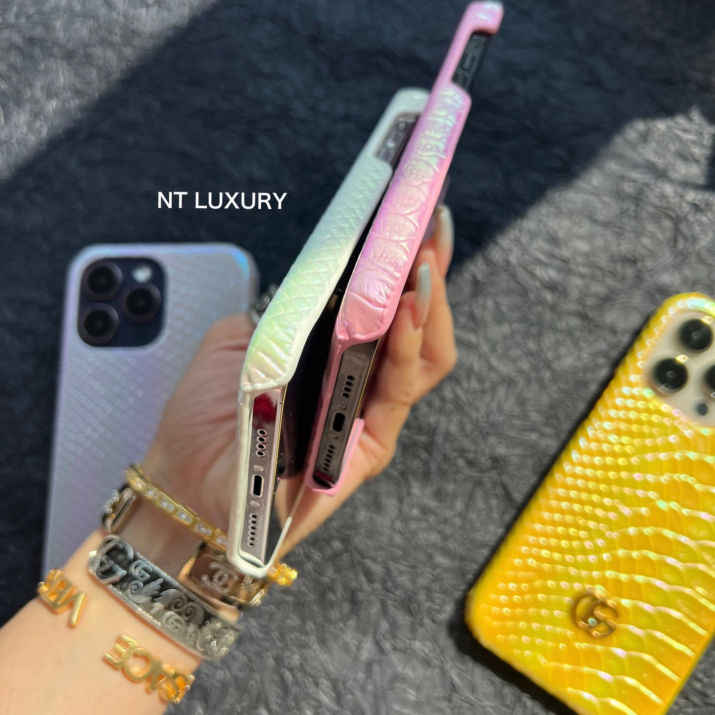 Bonne coque d'iPhone de conception laser