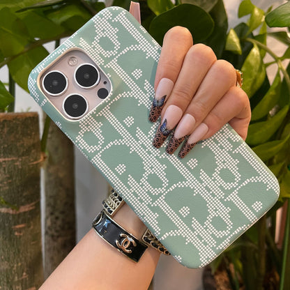 Étui de téléphone élégant avec protection d'appareil photo