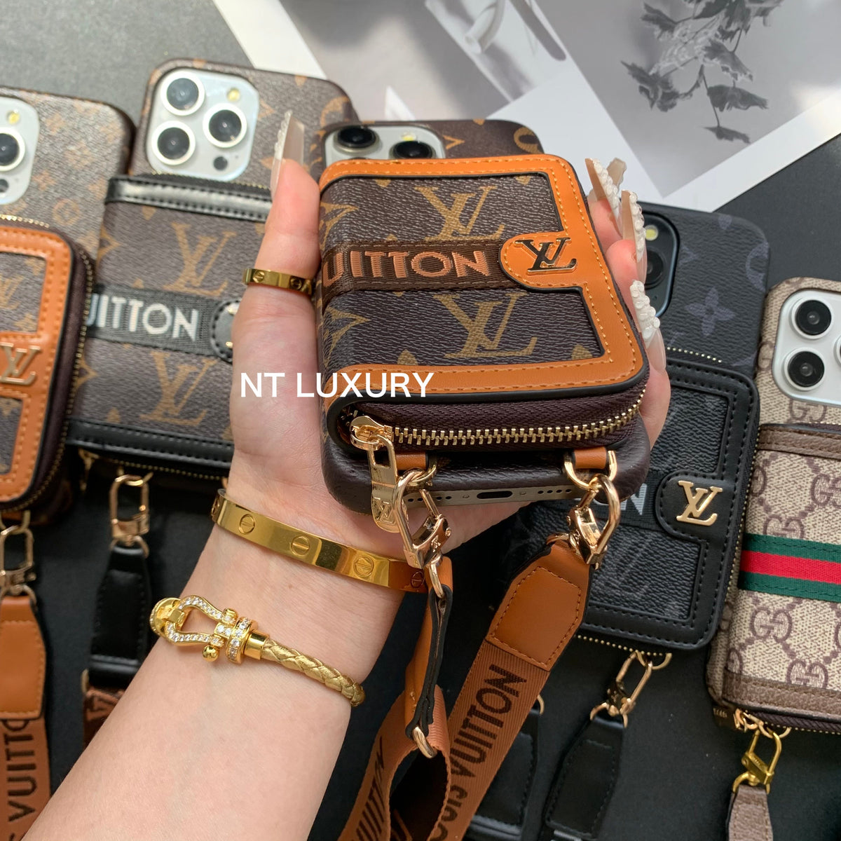 Einzigartige Handtaschen-Handyhülle mit Streifen (3er-Set)