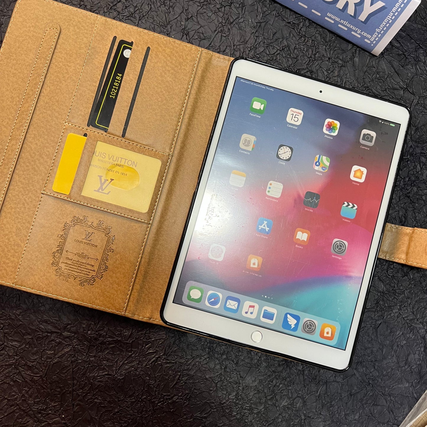 Cute Fancy iPad Case (Brown Big Love)
