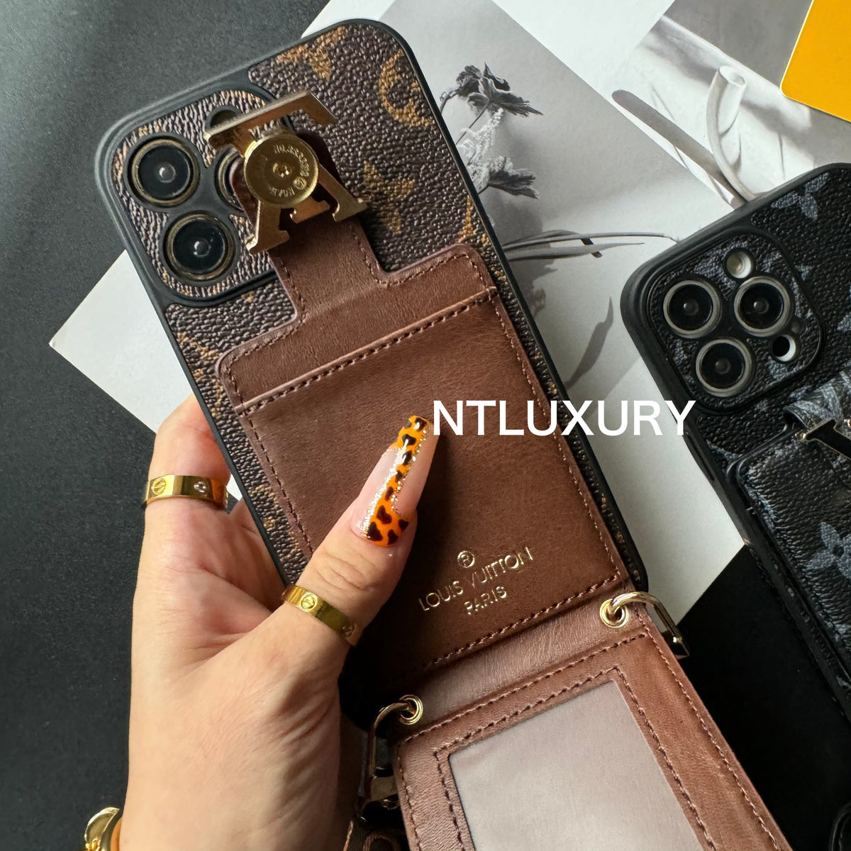 Coque de Téléphone Catch Love pour iPhone avec Portefeuille et Bande (Ensemble de 3)
