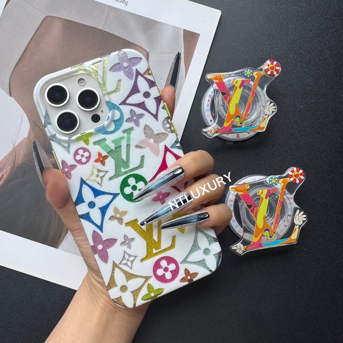 Sunflower Love Design Phone Case with MagSafe Holder