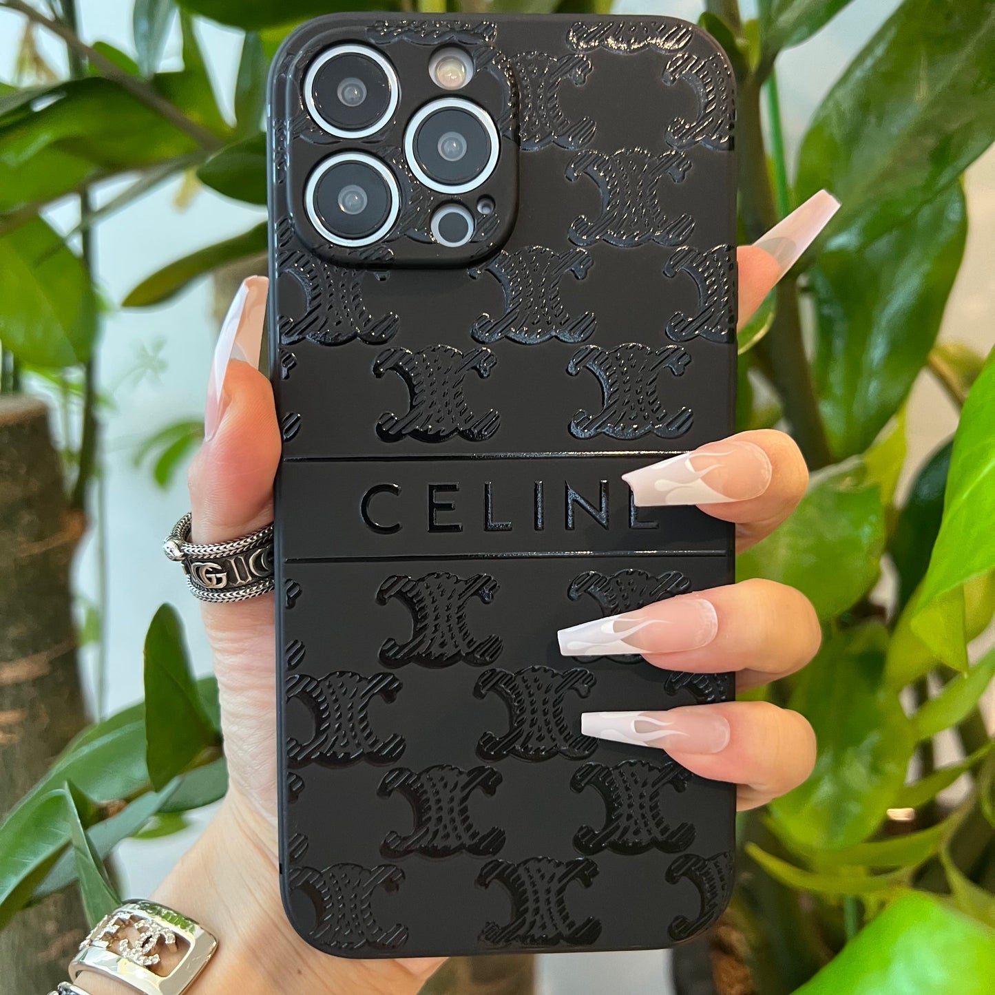 Coque de téléphone noire tendance (CL moyen)