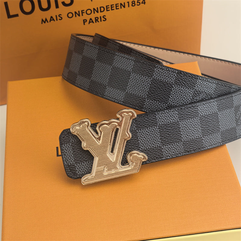 Horizontal Textured Buckle Belt (Black Latticed)