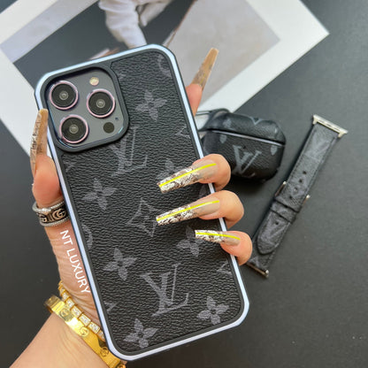 Coque AirPods Traditional Touch (Black Love)