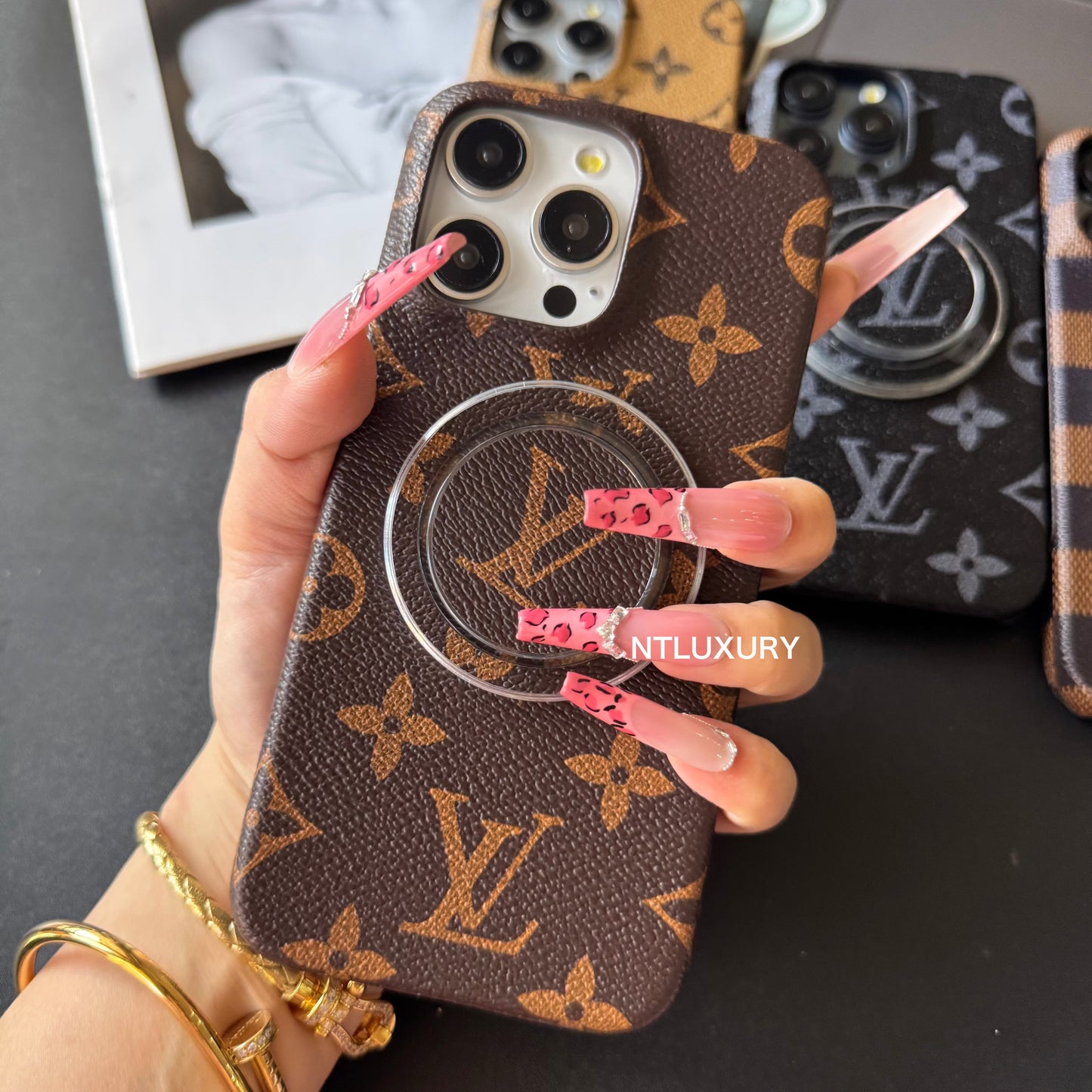 Traditional Love Phone Case with MagSafe Holder For iPhone (Big Love)
