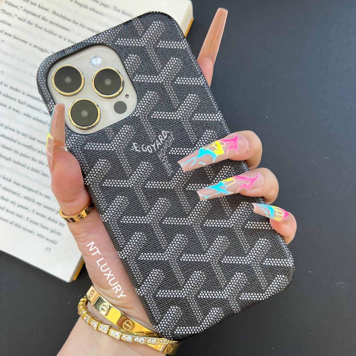 Coque de téléphone Go Neutral (Noire)