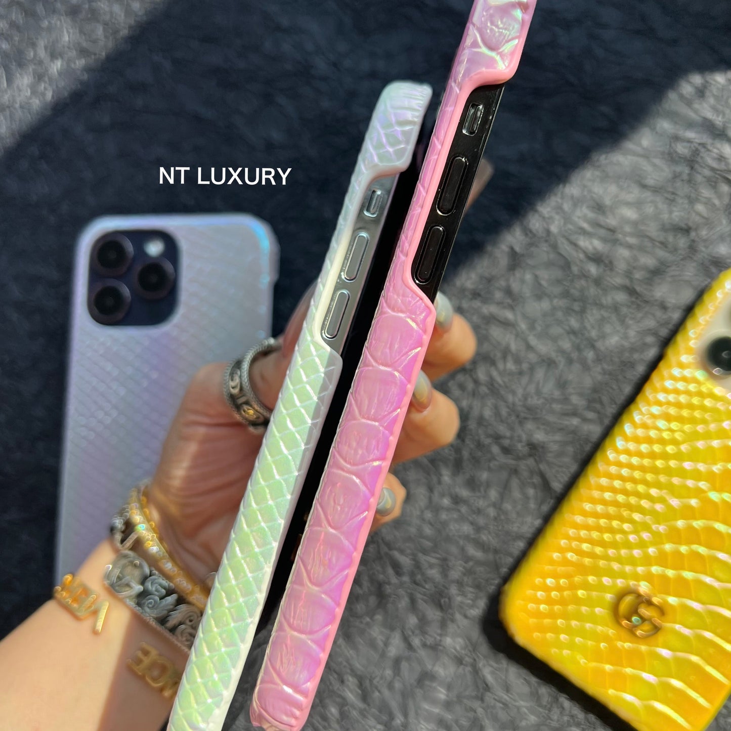 Bonne coque d'iPhone de conception laser