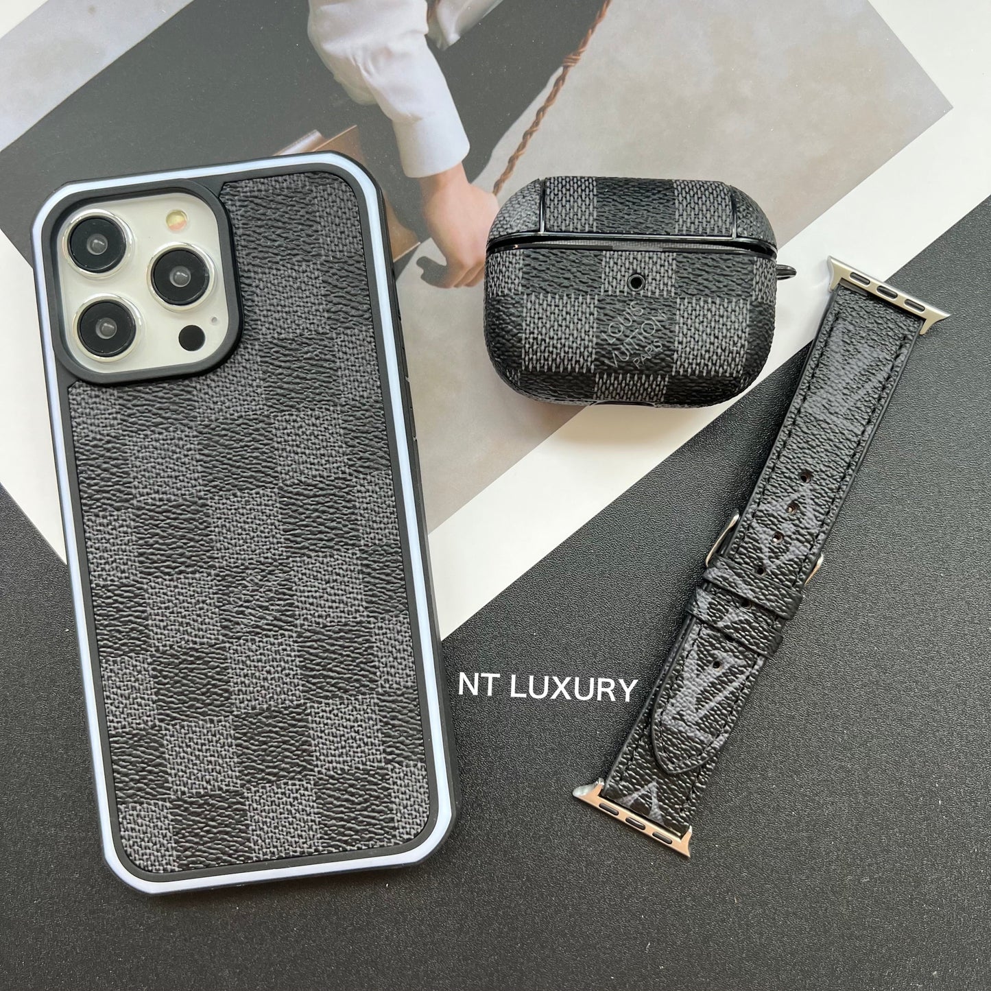 Traditional Touch Airpods Case (Grey)