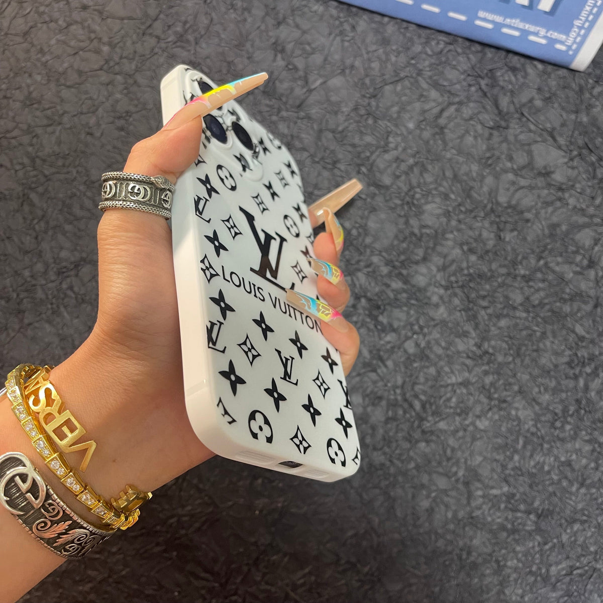 Coque de Téléphone Noire Tendance (Grand Amour pour le Rouge)