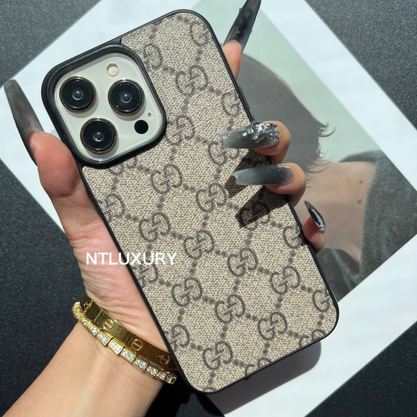 Traditional Love Phone Case (G)