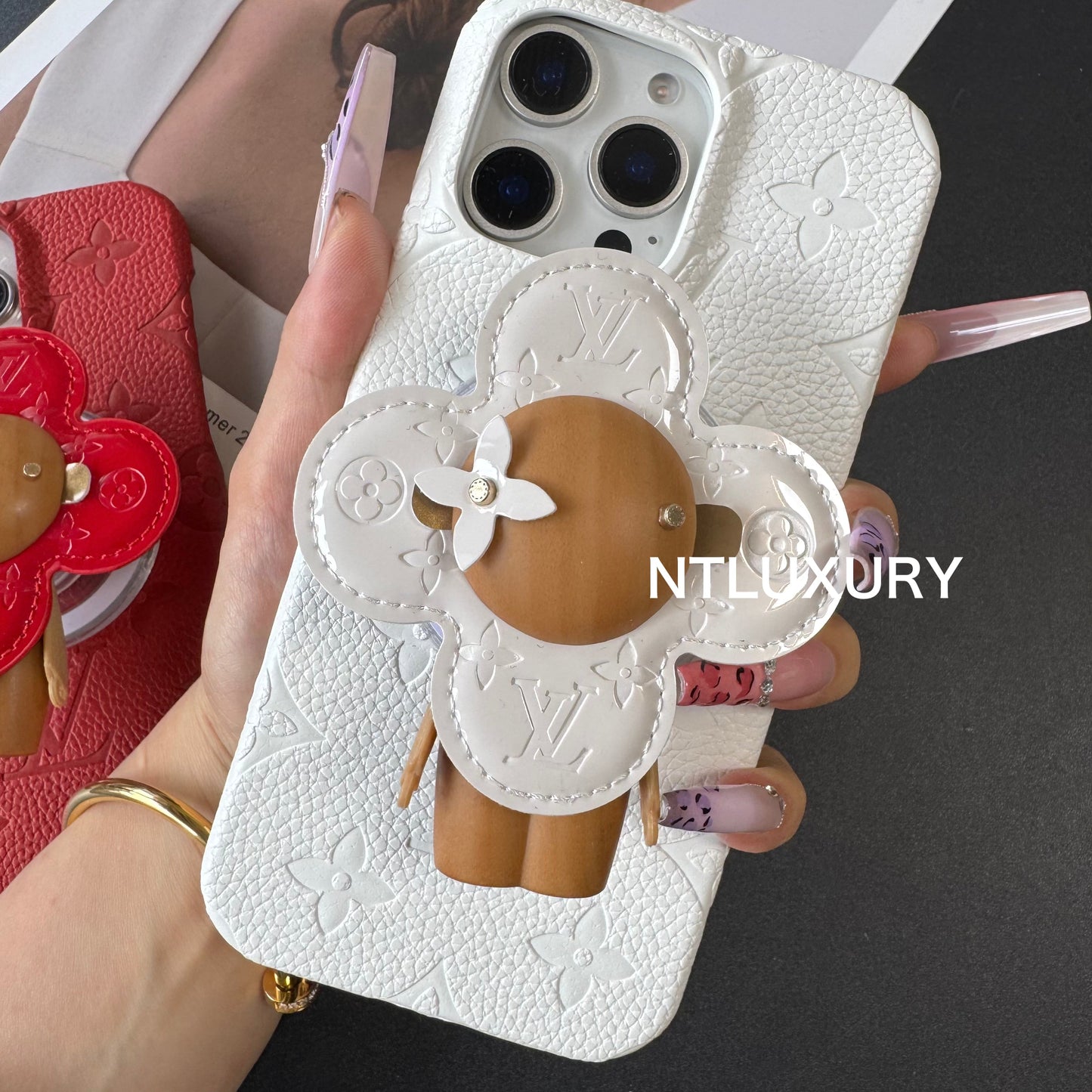 White and Red Love For Samsung With MagSafe Holder