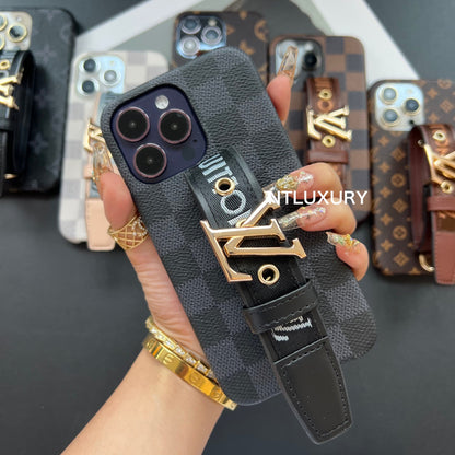 Étui de téléphone à taille unique fantaisie traditionnelle (Amour)