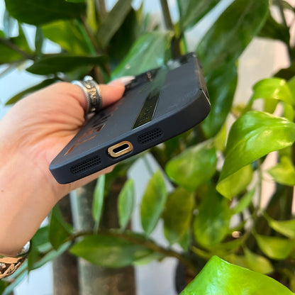 Coque de téléphone noire tendance ( Cadeau C )