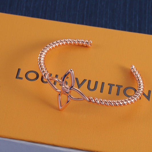 Love Bracelet