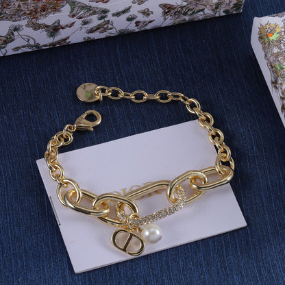 Ensemble de 3 boucles d'oreilles, bracelet et collier Colombe chaînette